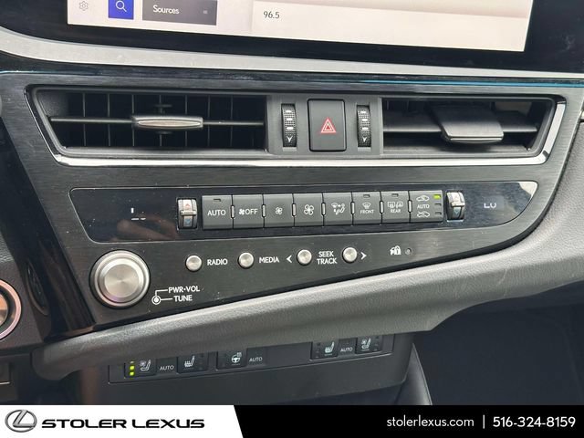Certified 2023 Lexus ES 300h w/ Premium Package FWD image 29