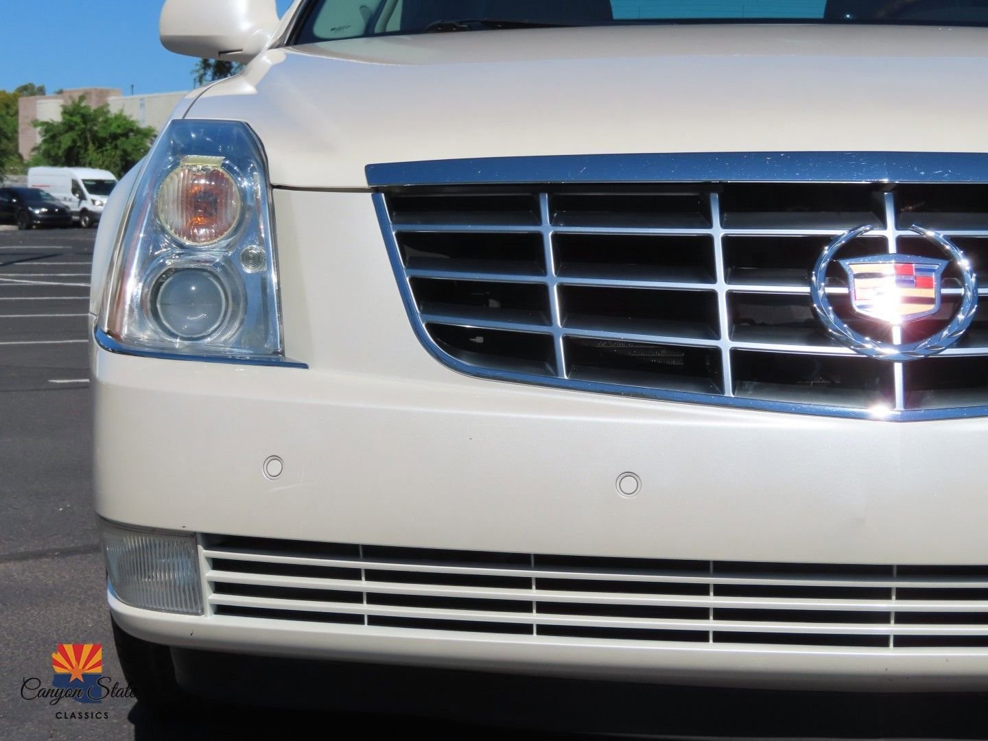 Used 2009 Cadillac DTS image 40