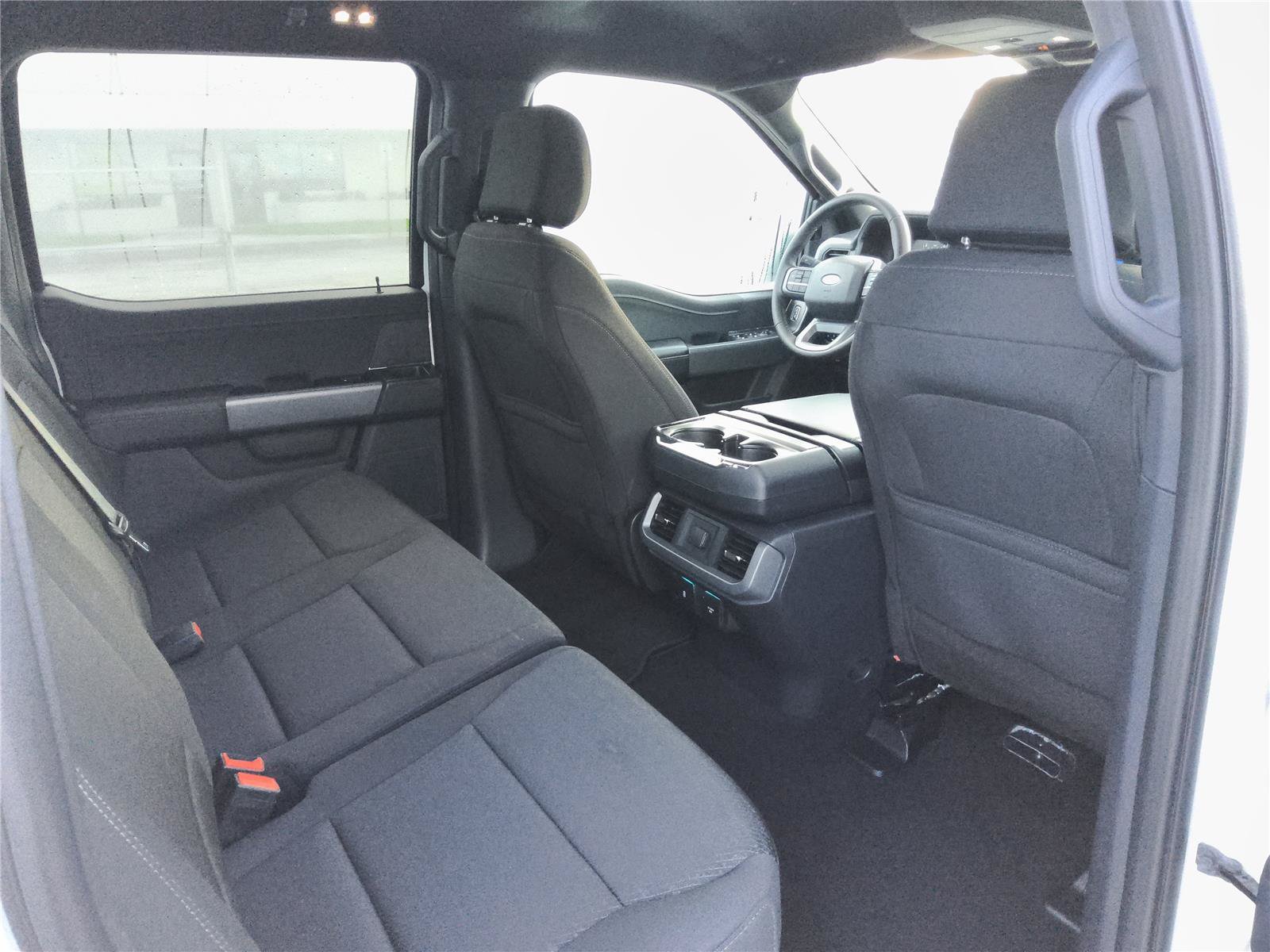 Used 2025 Ford F150 XLT w/ Equipment Group 302A MID AWD/4WD image 27