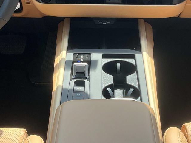 New 2026 Lexus ES 350e FWD image 17