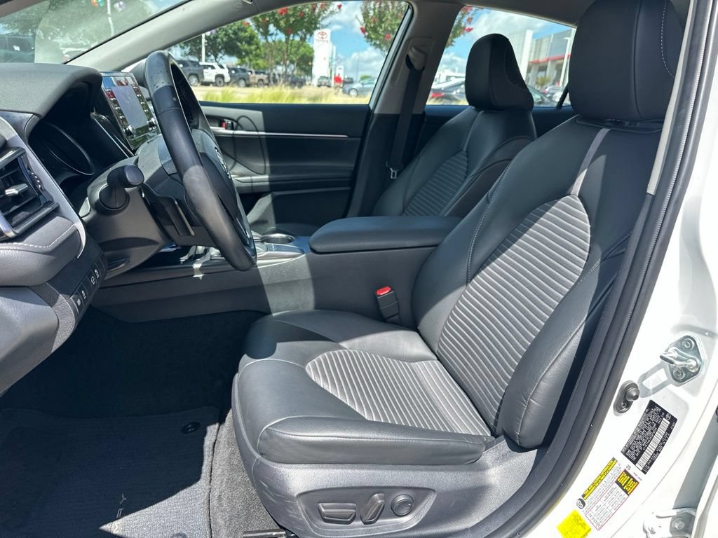 Used 2024 Toyota Camry SE FWD image 26