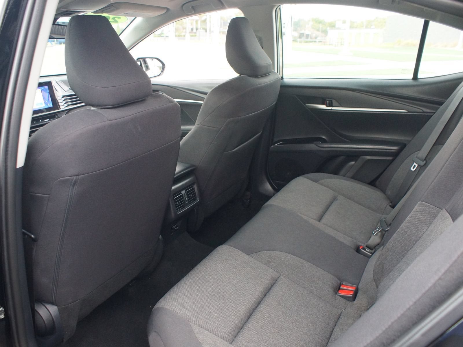 Used 2025 Toyota Camry LE FWD image 14