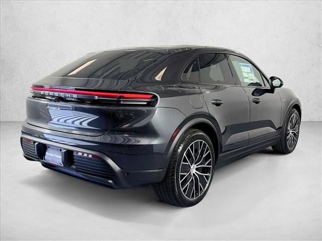 New 2026 Porsche Macan 4 Electric AWD/4WD image 9