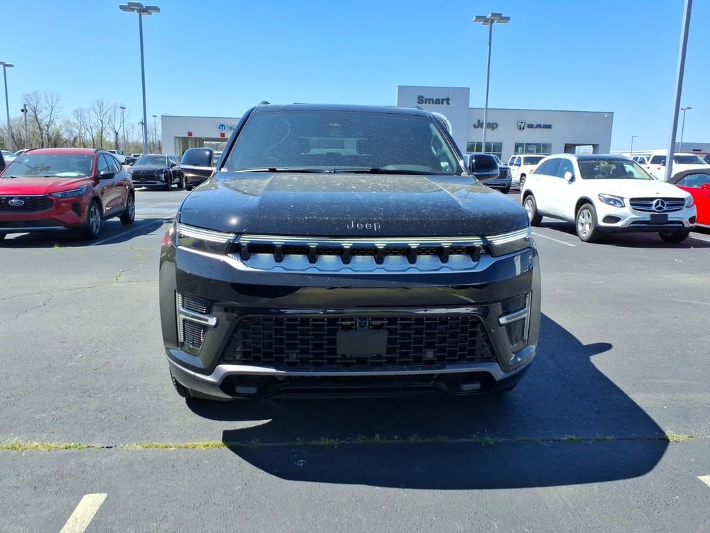 New 2026 Jeep Grand Wagoneer L 4WD image 2