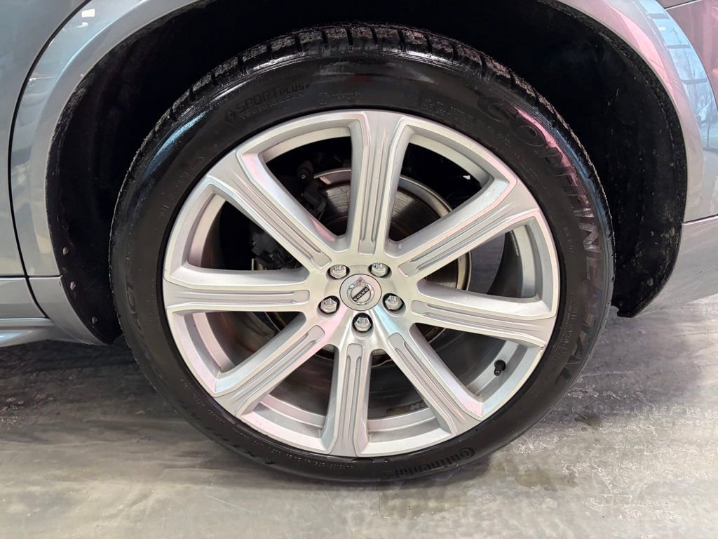 Used 2017 Volvo XC90 T6 Inscription w/ Vision Package image 29