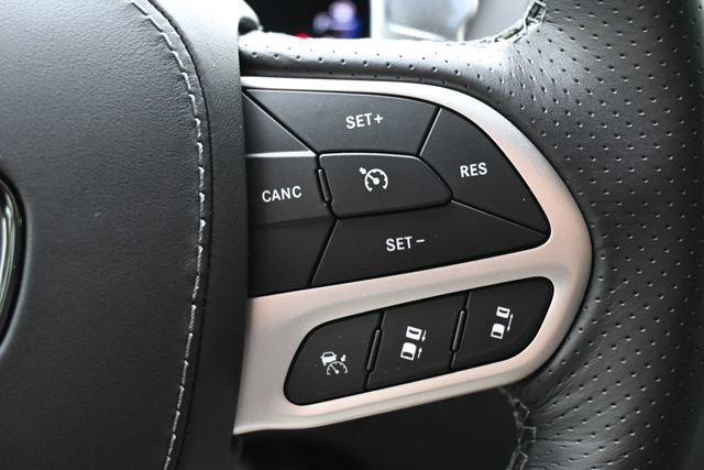 Used 2021 Jeep Grand Cherokee Trackhawk AWD/4WD image 38