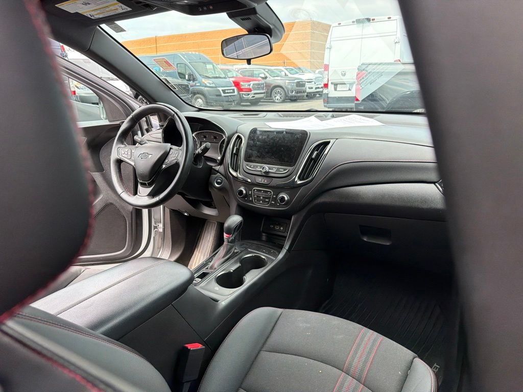 Used 2023 Chevrolet Equinox RS FWD image 26