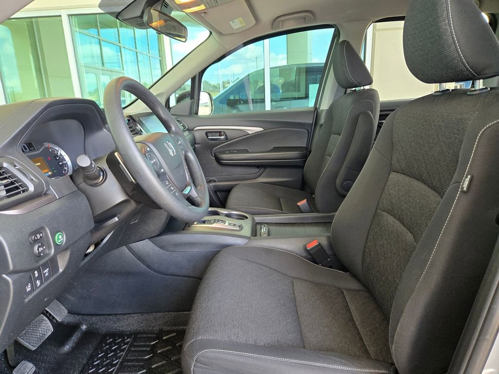 Used 2022 Honda Ridgeline Sport image 9