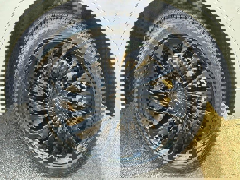 Used 2022 Lincoln Aviator Reserve w/ Equipment Group 201A image 7