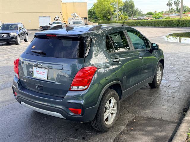 Used 2021 Chevrolet Trax LT w/ Driver Confidence Package AWD/4WD image 7