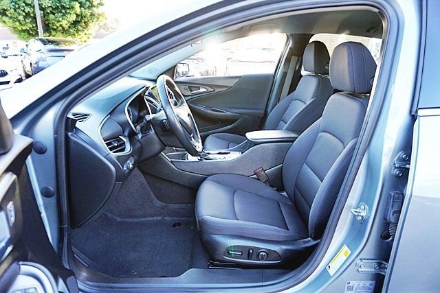 Used 2023 Chevrolet Malibu LT w/ Sport Edition image 13