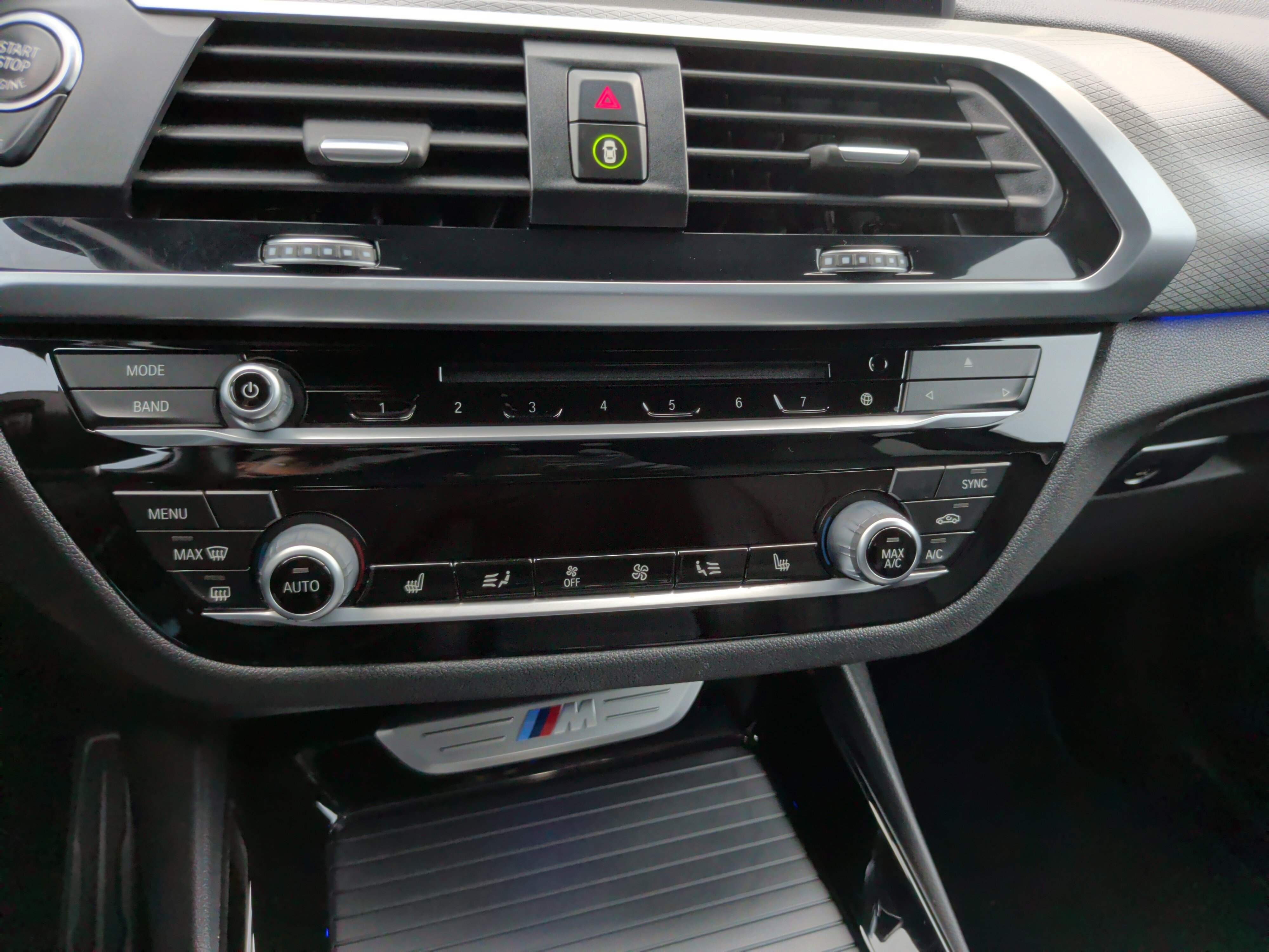 Used 2018 BMW X3 M40i image 19
