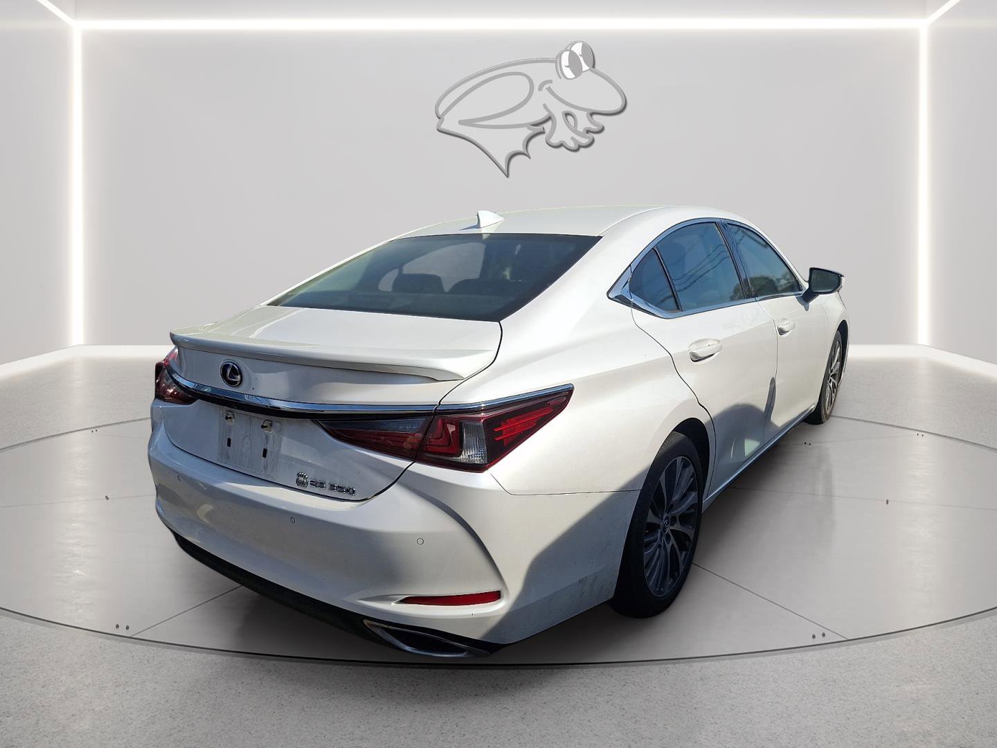 Used 2021 Lexus ES 350 w/ Premium Package image 3