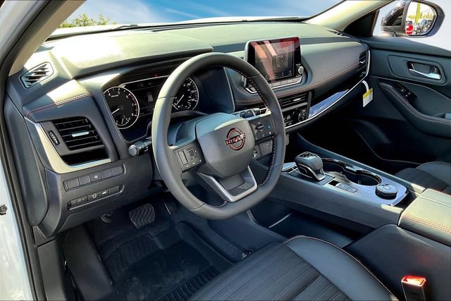 New 2026 Nissan Rogue SV AWD/4WD image 7