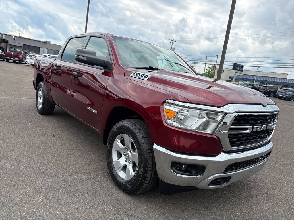 Used 2024 RAM 1500 Big Horn AWD/4WD image 7