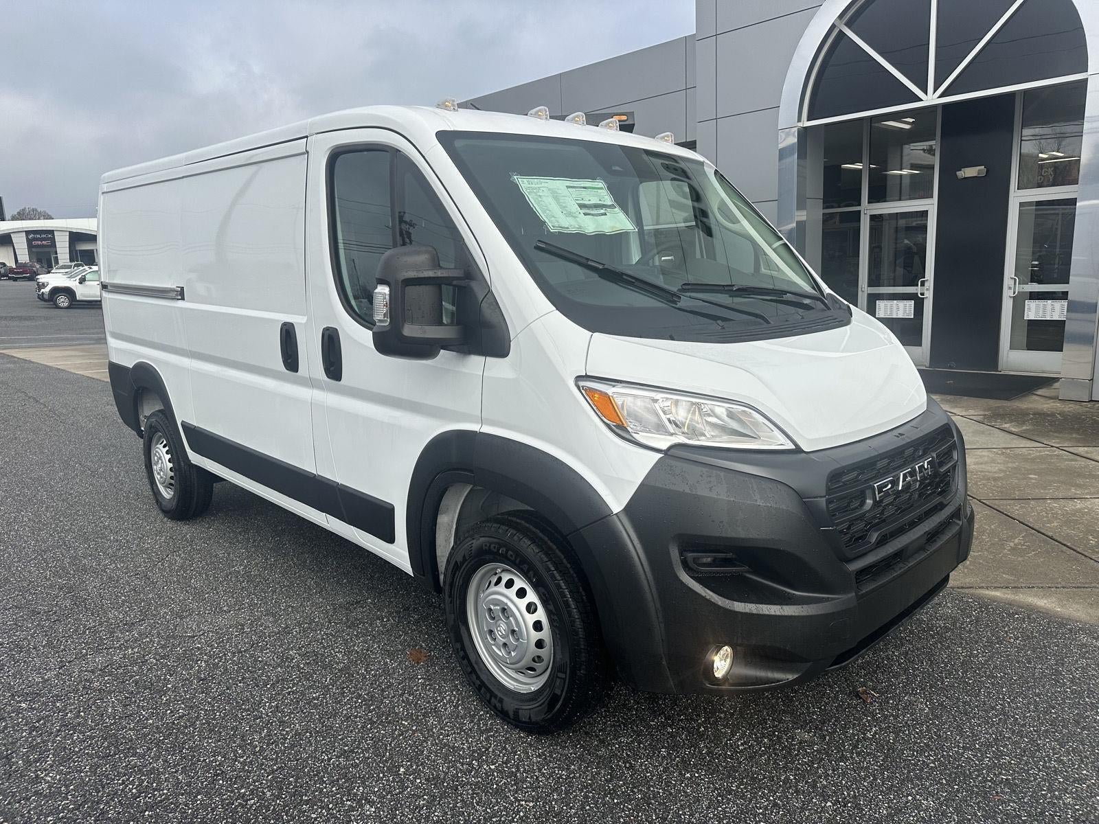 New 2026 RAM ProMaster 1500 w/ Convenience Group FWD image 8