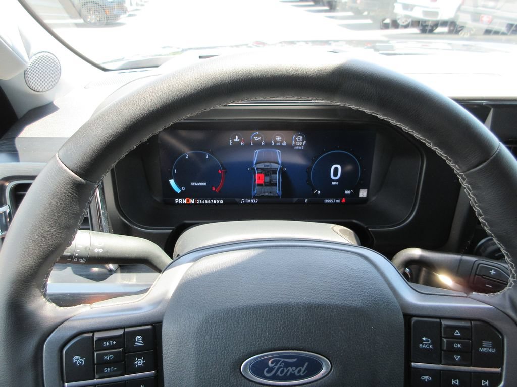 Used 2025 Ford F350 Lariat w/ Lariat Ultimate Package AWD/4WD image 35