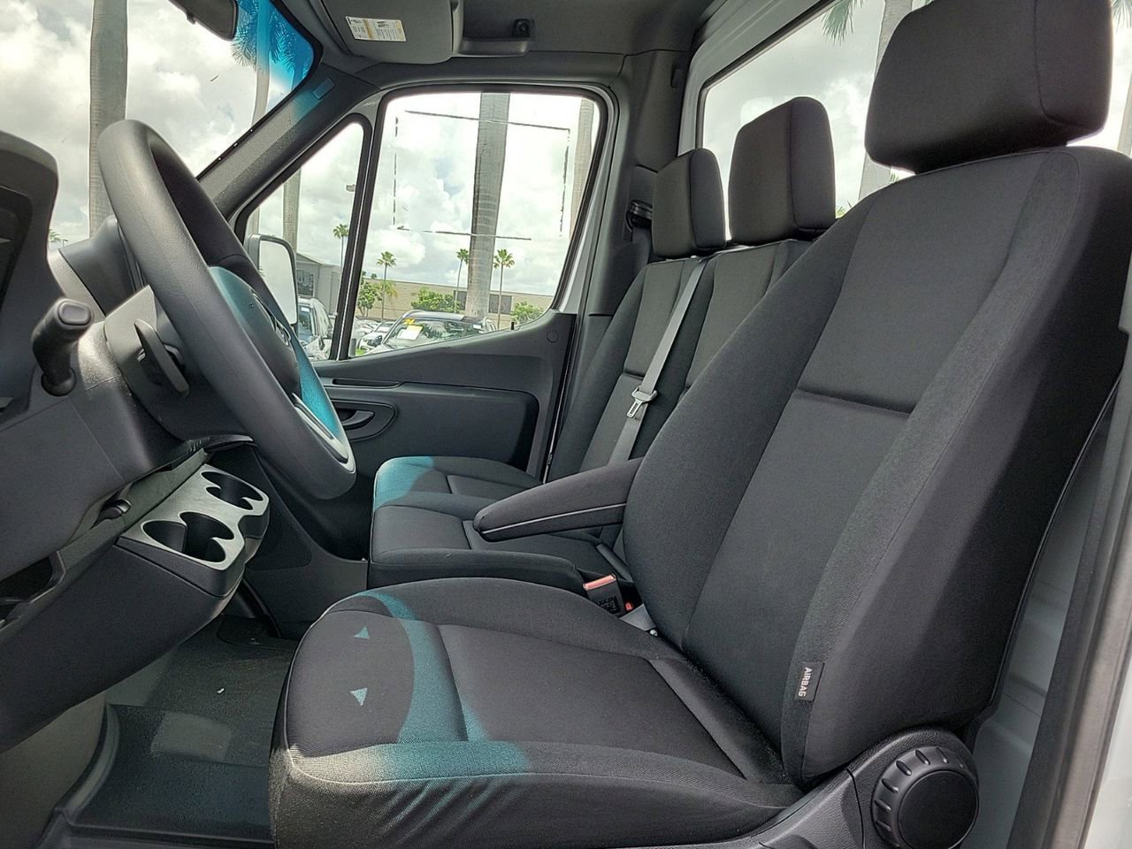 New 2023 Mercedes-Benz Sprinter 4500 image 25