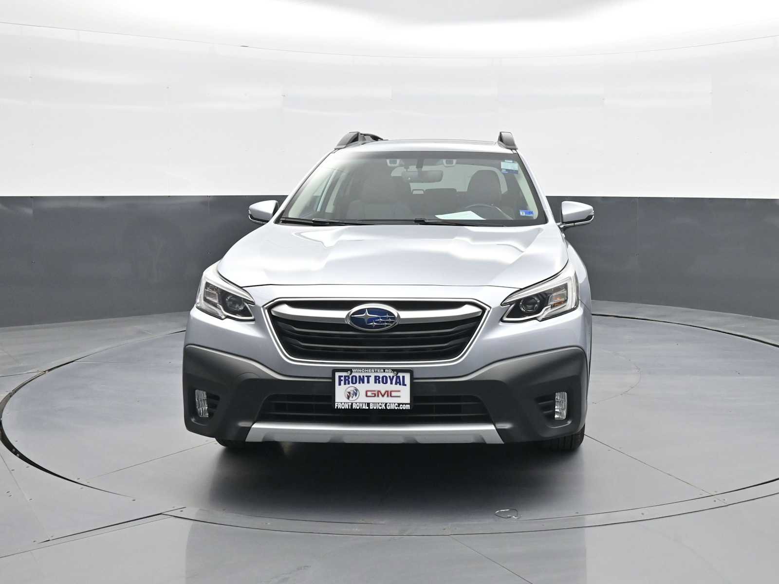 Used 2022 Subaru Outback Limited image 3