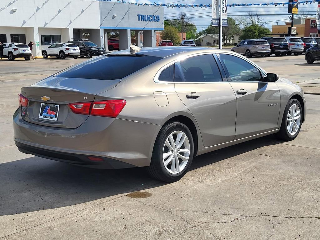 Used 2018 Chevrolet Malibu LT image 7