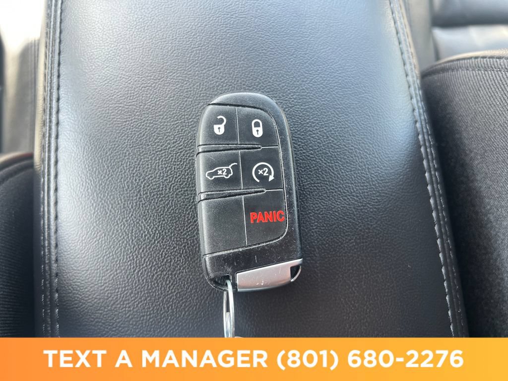 Used 2022 Jeep Grand Cherokee Limited AWD/4WD image 29