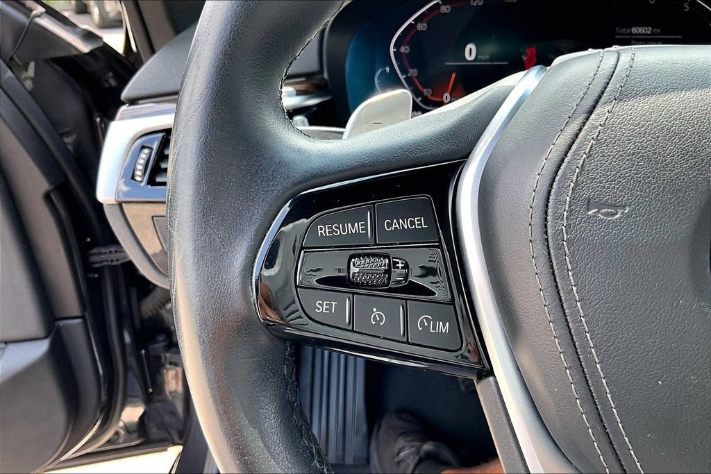 Used 2021 BMW 530i RWD image 18
