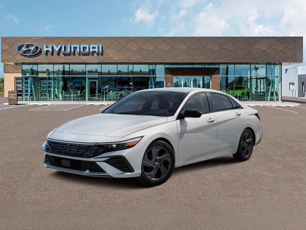 New 2026 Hyundai Elantra SEL Sport FWD image 2