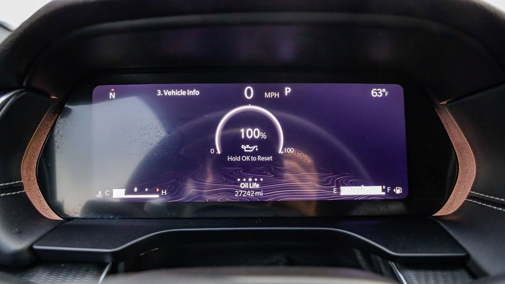 Used 2025 Jeep Grand Cherokee Altitude image 27