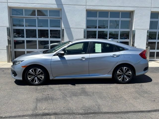 Used 2018 Honda Civic EX-T image 3