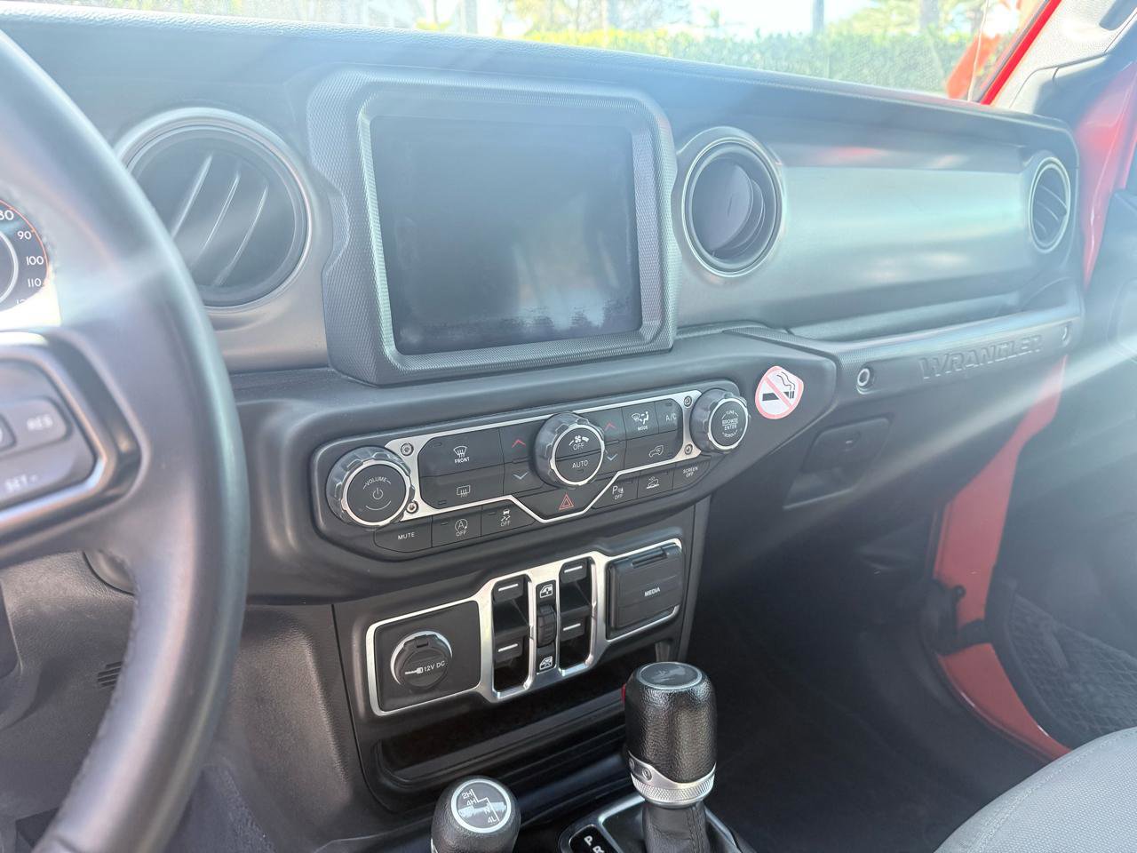 Used 2023 Jeep Wrangler Unlimited Sport image 12