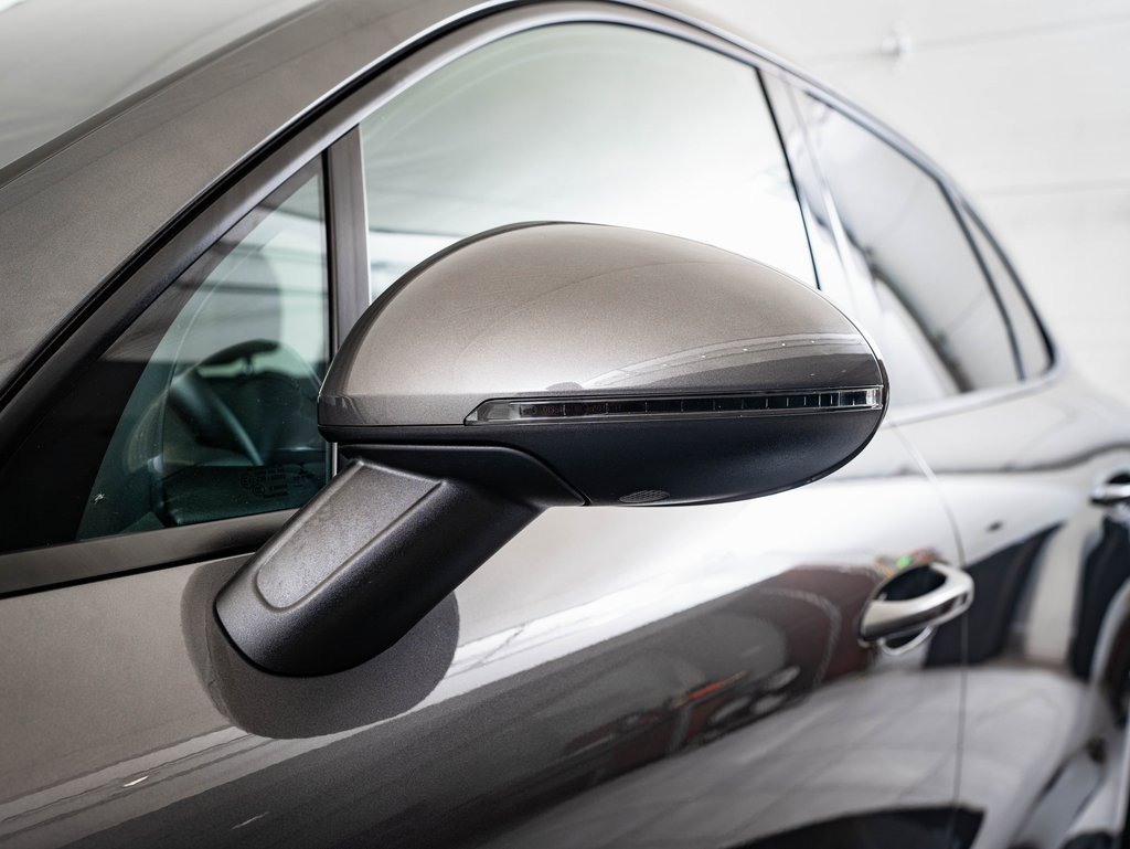 Used 2017 Porsche Macan image 15