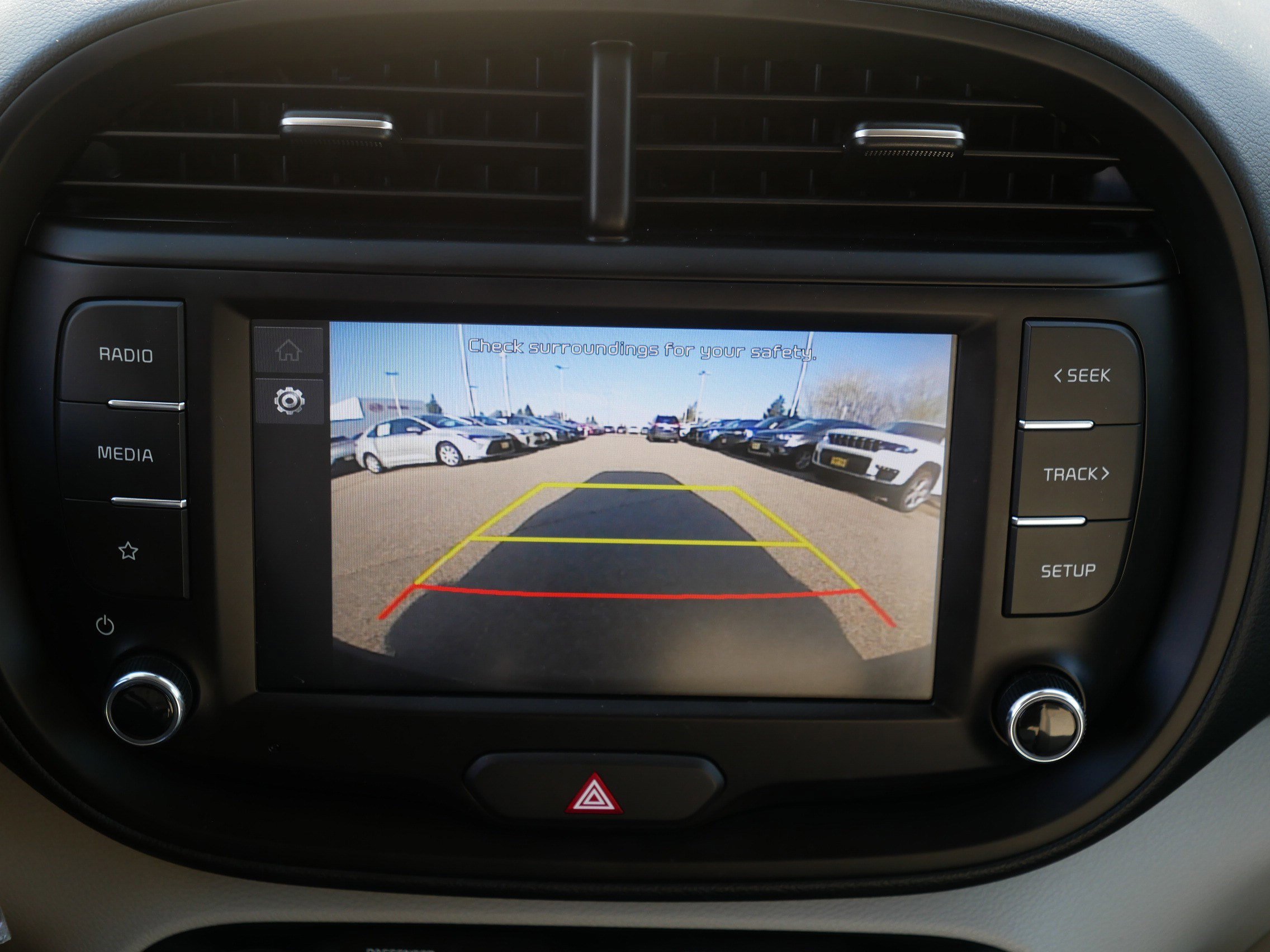 Certified 2025 Kia Soul LX FWD image 27
