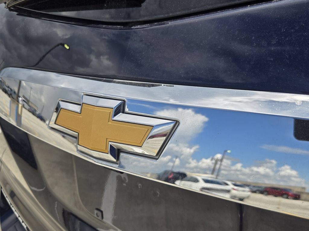 Used 2017 Chevrolet Traverse LS FWD image 14