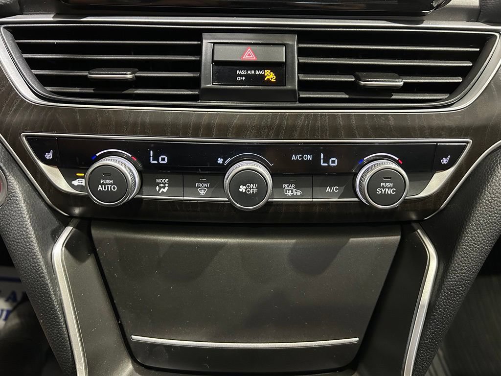 Used 2020 Honda Accord EX-L image 25