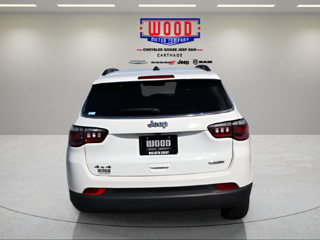 Used 2024 Jeep Compass Latitude AWD/4WD image 7