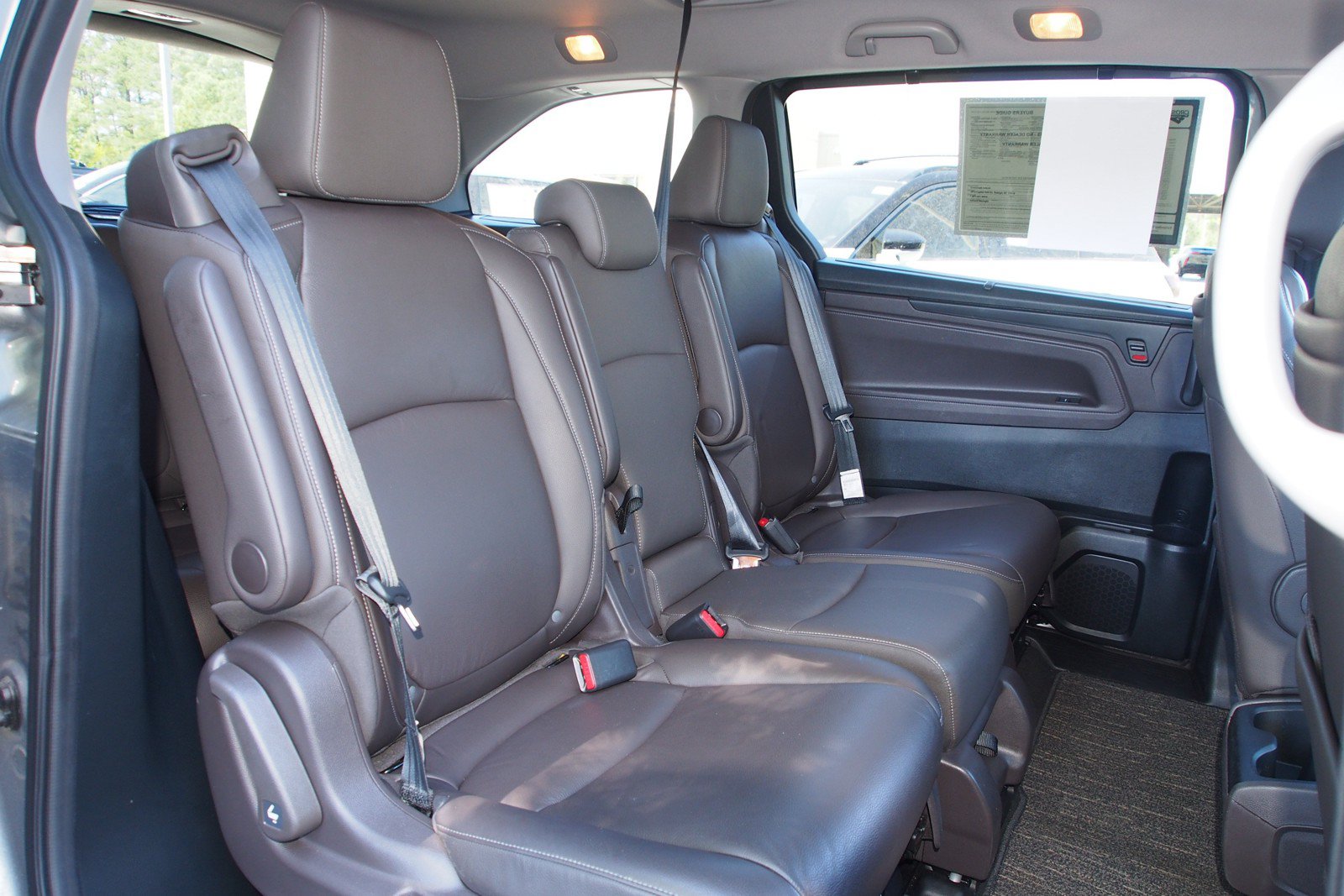 Used 2023 Honda Odyssey Touring image 16