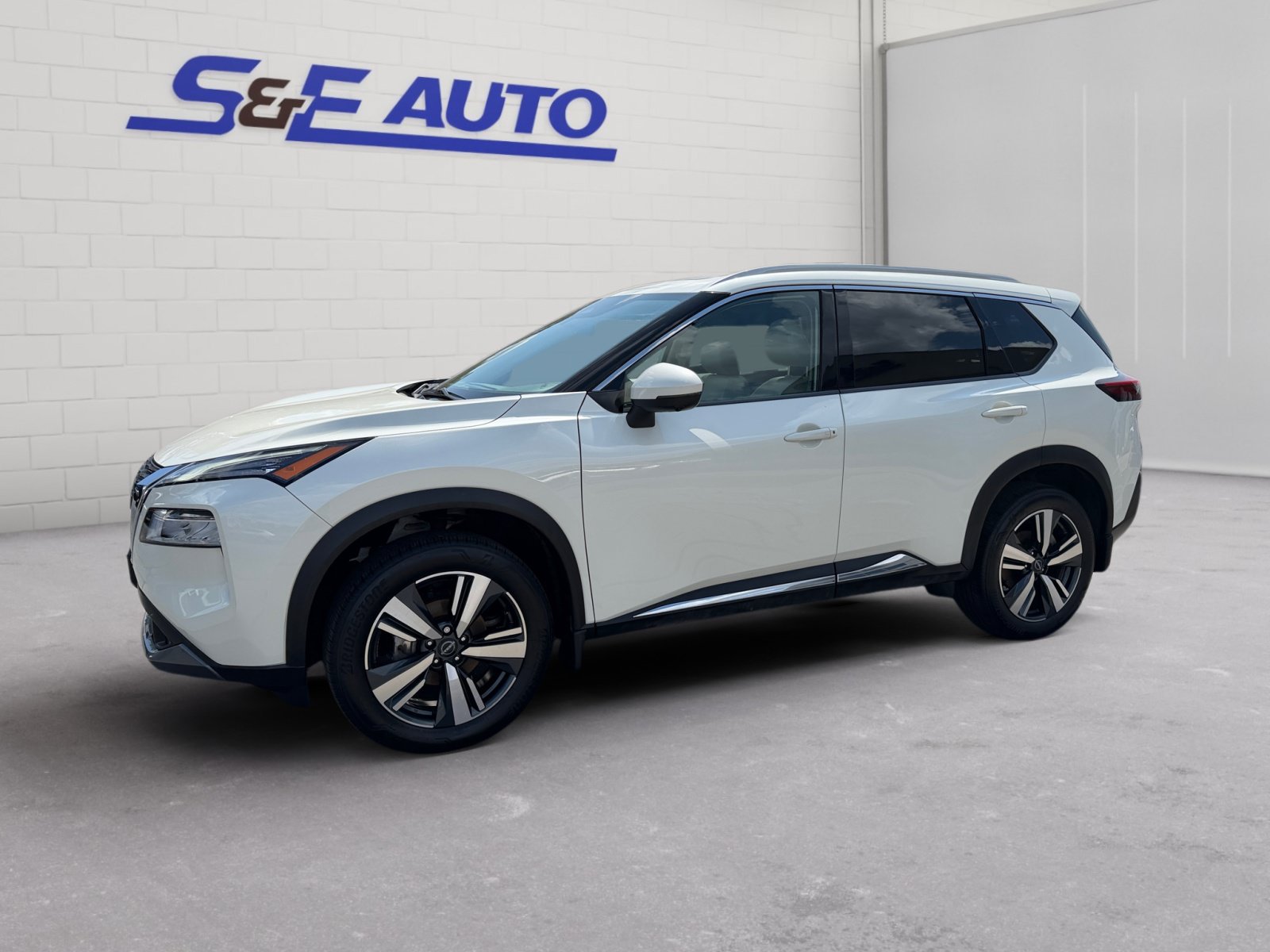 Used 2023 Nissan Rogue SL