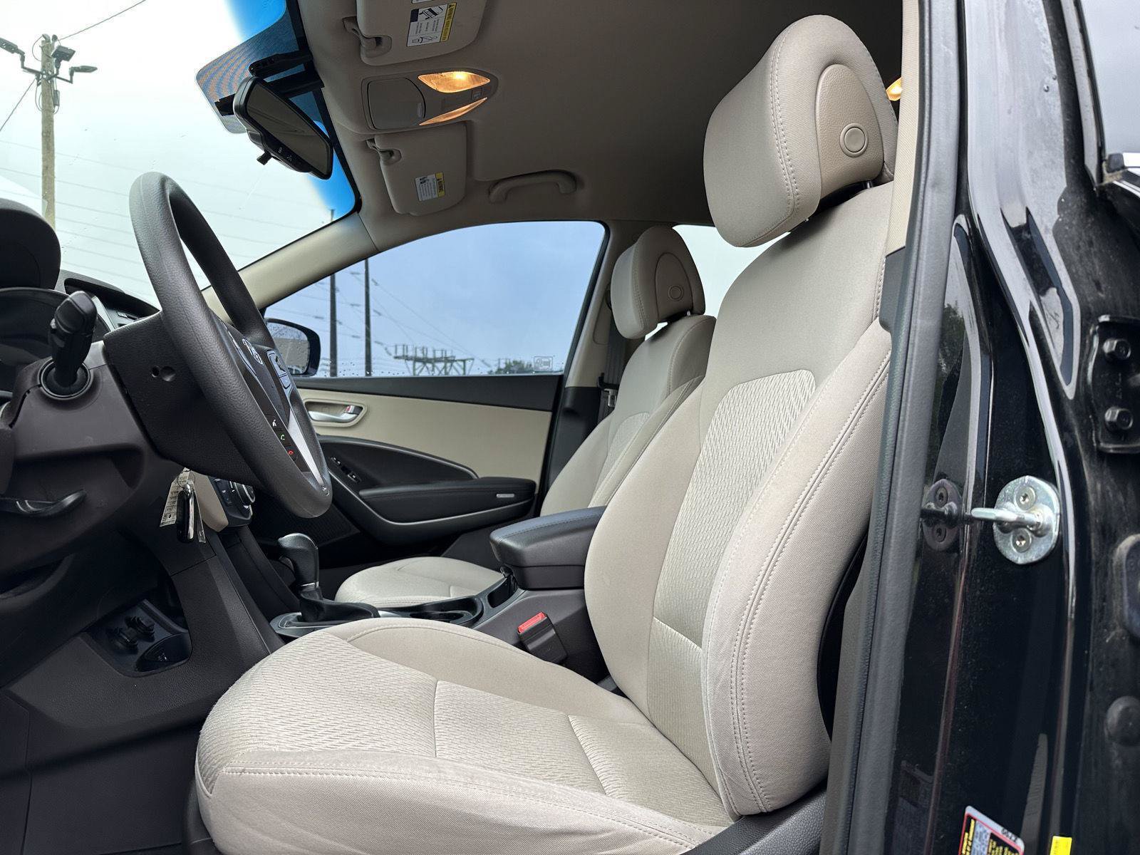 Used 2017 Hyundai Santa Fe Sport AWD/4WD image 11