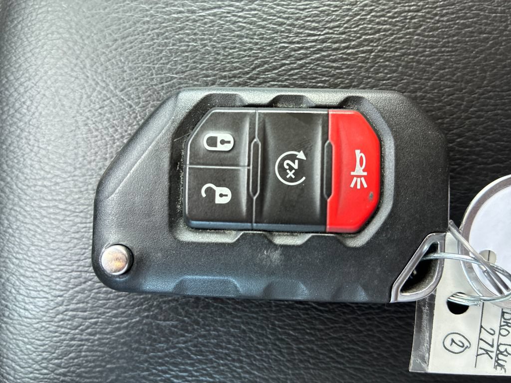 Used 2023 Jeep Wrangler Unlimited Rubicon 4xe w/ Cold Weather Group AWD/4WD image 36