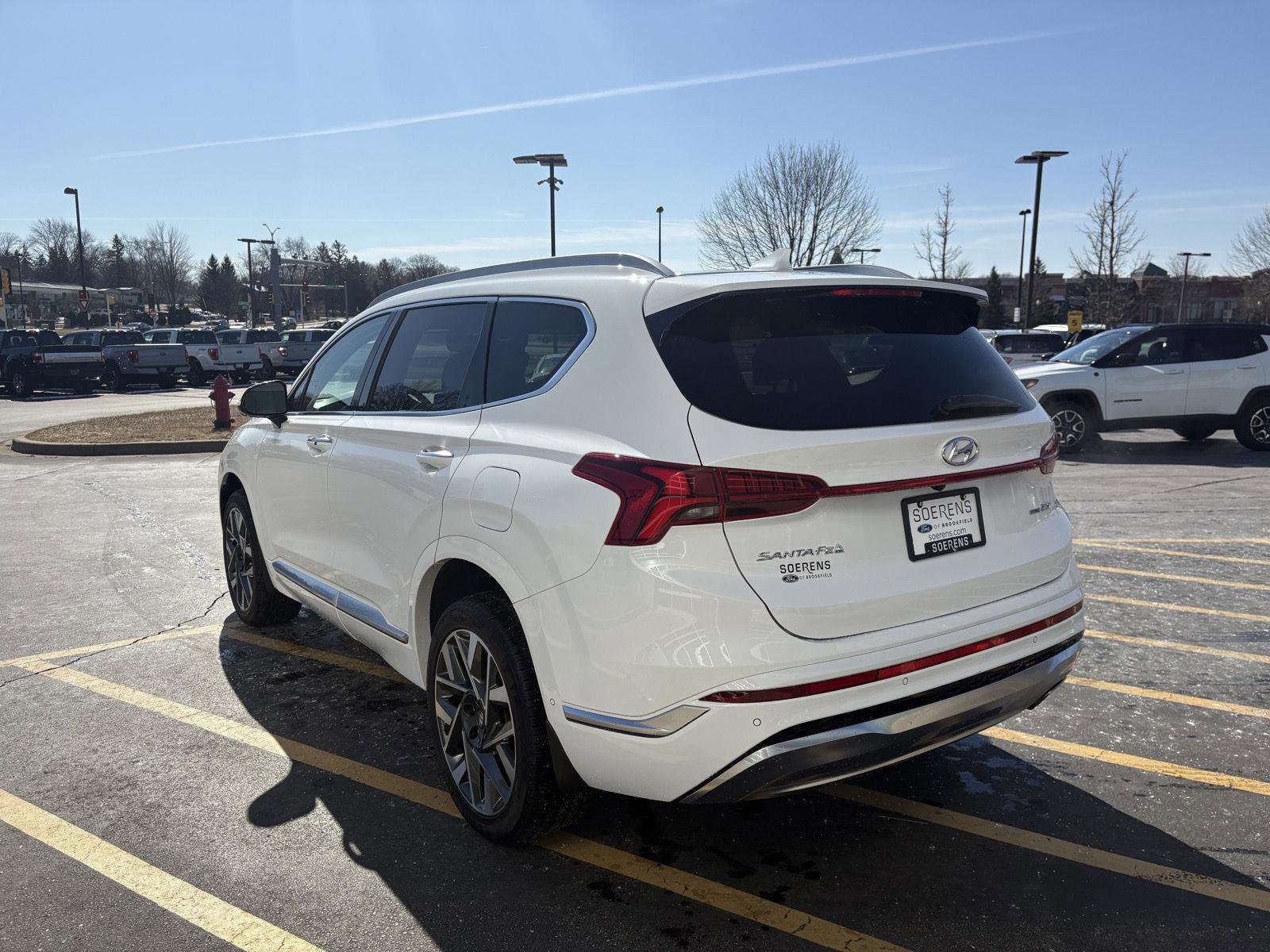 Used 2023 Hyundai Santa Fe Calligraphy image 4