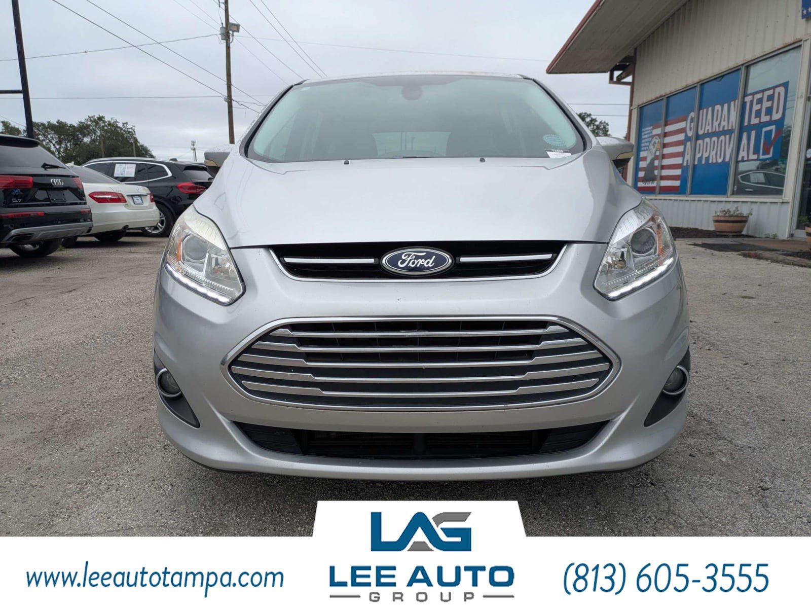 Used 2017 Ford C-MAX Titanium FWD image 8