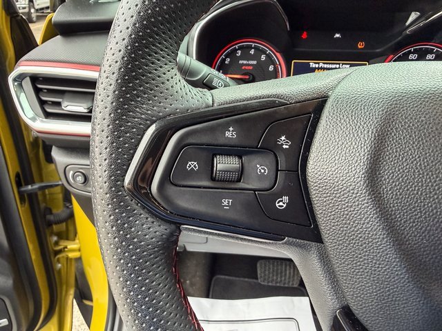 Used 2023 Chevrolet TrailBlazer RS w/ Sun and Liftgate Package image 11
