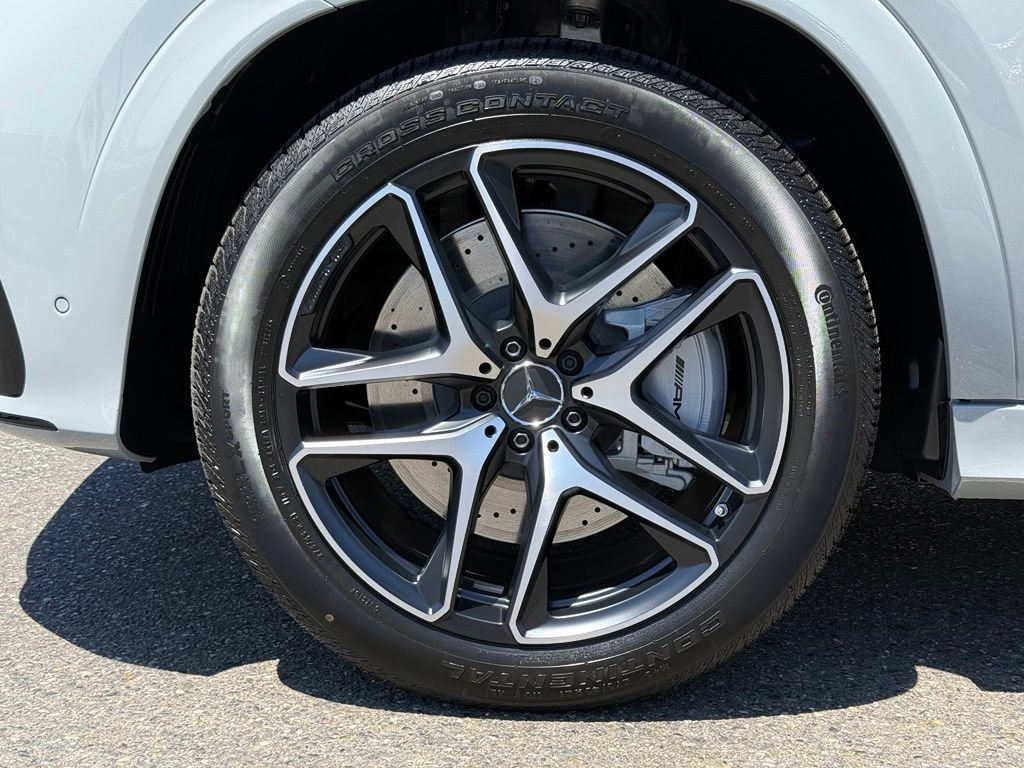 New 2026 Mercedes-Benz GLE 53 AMG 4MATIC Coupe image 16