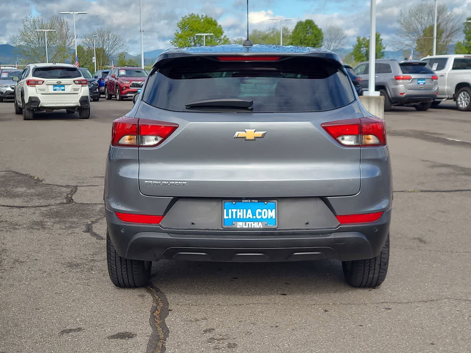 Used 2021 Chevrolet TrailBlazer LS FWD image 13