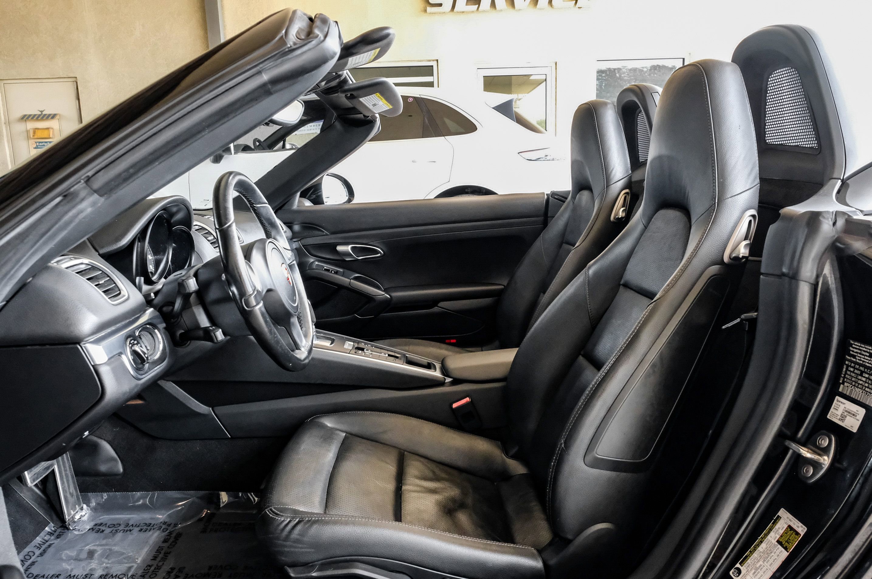 Used 2014 Porsche Boxster RWD image 3