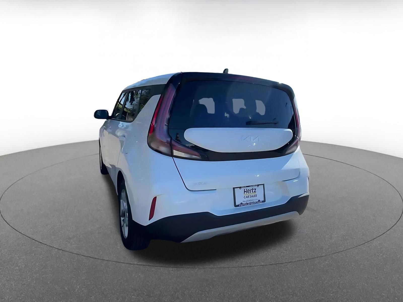 Used 2025 Kia Soul LX w/ LX Technology Package image 11