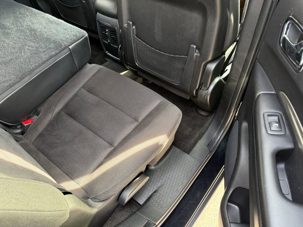 Used 2015 Dodge Durango SXT AWD/4WD image 31