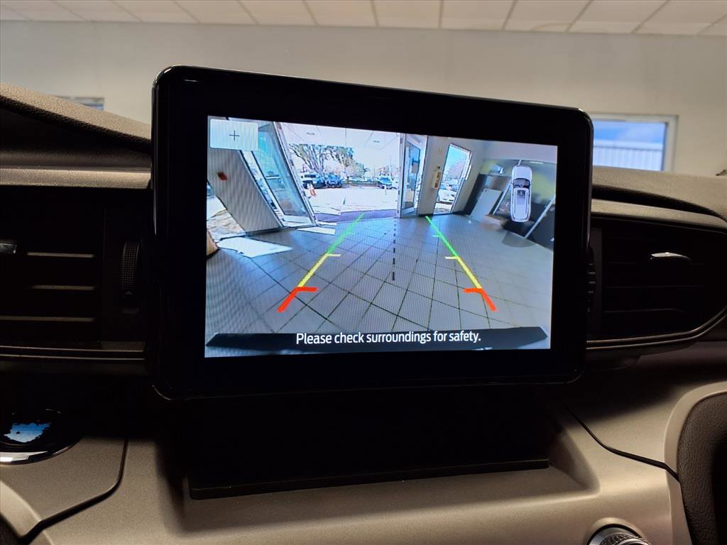 Used 2022 Ford Explorer XLT image 27