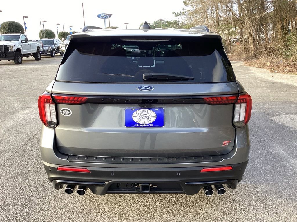 New 2026 Ford Explorer ST w/ Sun And Sound Package image 8