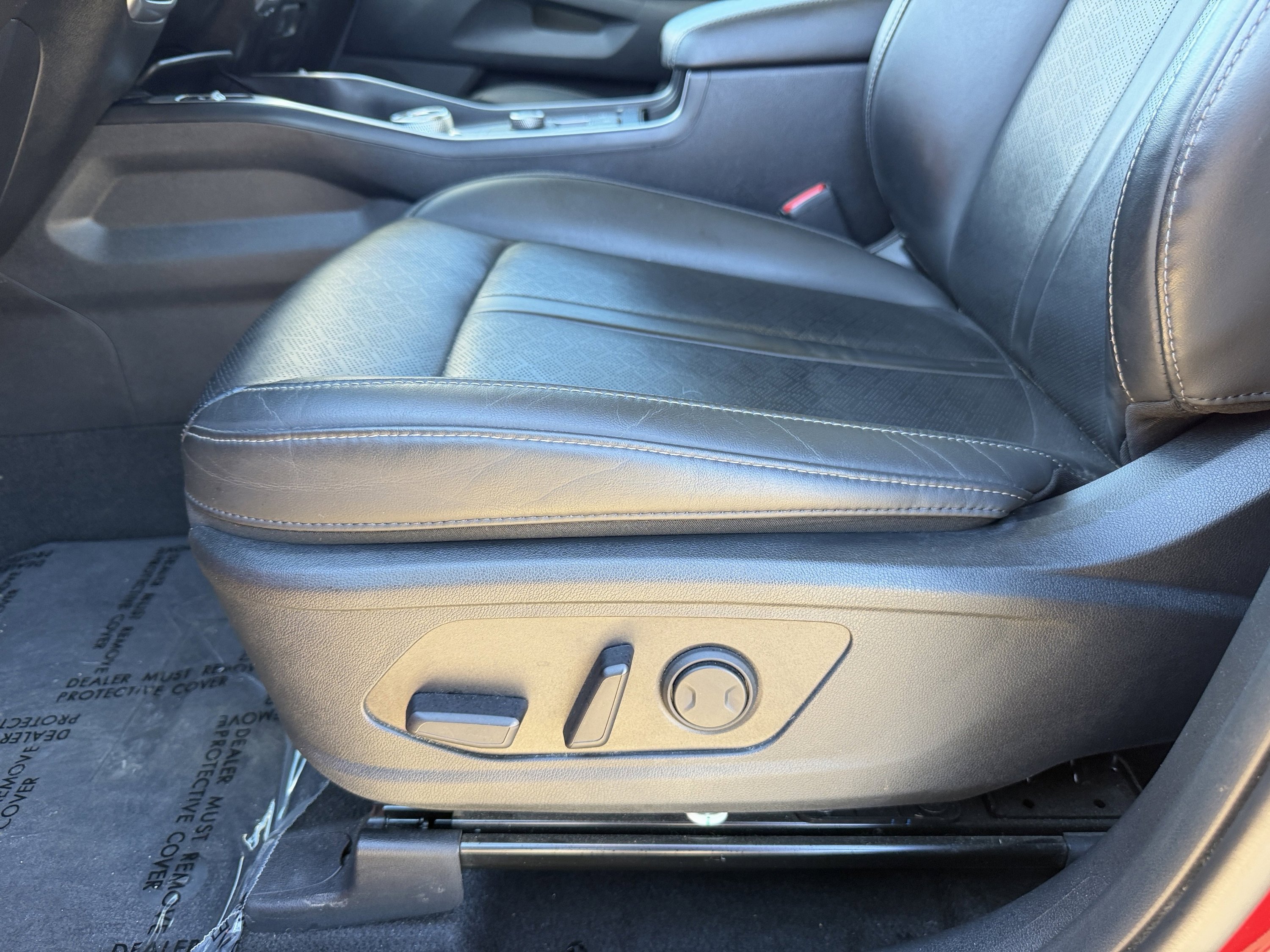 Used 2023 Kia Sorento EX image 18